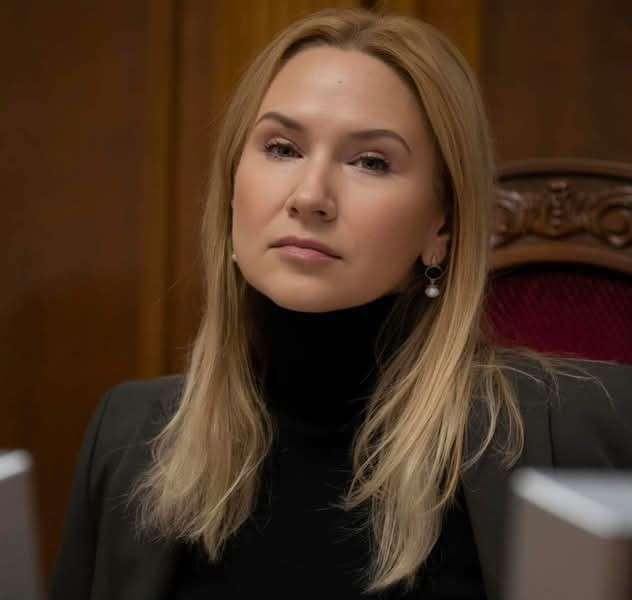 Парламент ухвалив закон про хвилину мовчання о 9-й ранку, - Віцеспікерка Олена Кондратюк